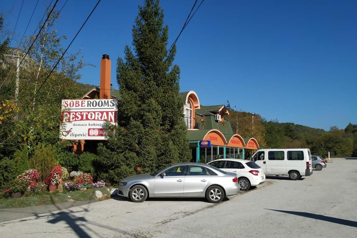 Restoran Filipovic Hotel Nova Varoš Buitenkant foto