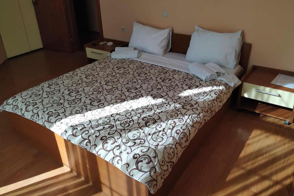 Restoran Filipovic Hotel Nova Varoš Buitenkant foto
